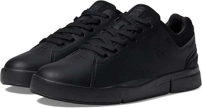 On Women's The Roger Advantage Sneakers