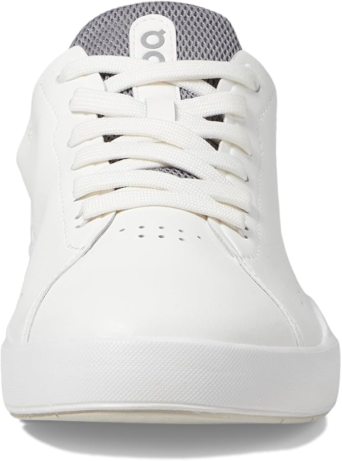 On Women's The Roger Advantage Sneakers